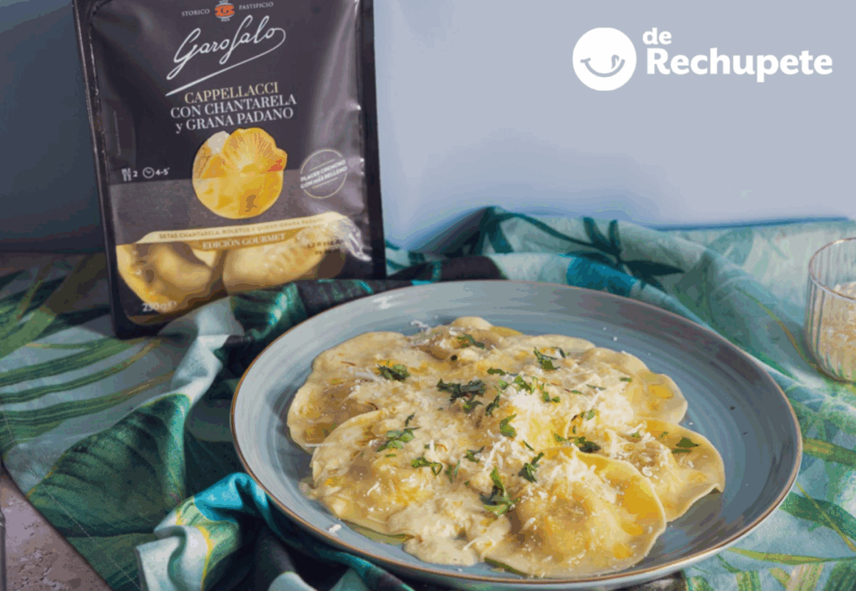 Capellacci rellenos de chantarella y Grana Padano con crema de azafrán