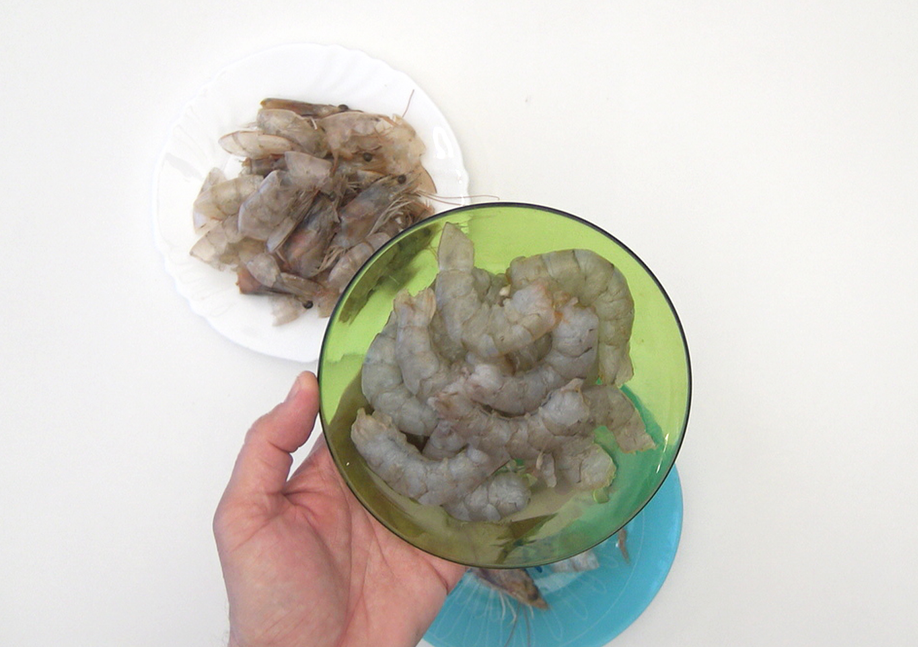 Lomos de merluza en salsa marinera