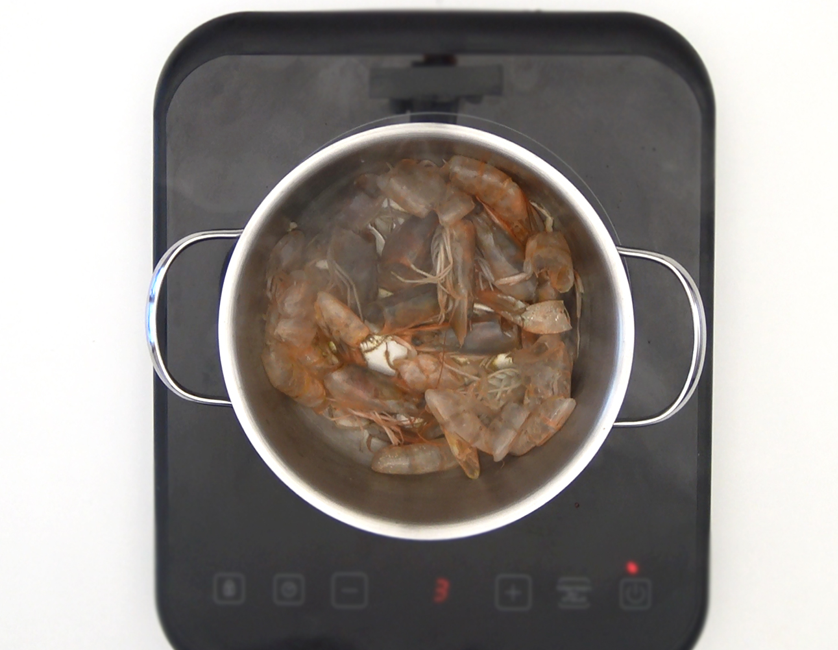 Lomos de merluza en salsa marinera