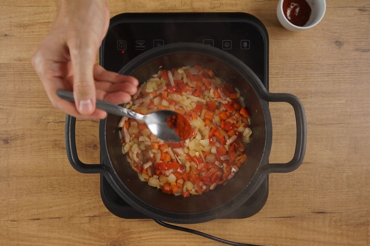 Acelgas con bacon y tomate 5