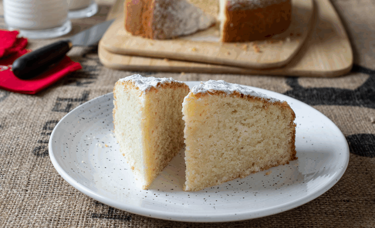 Bizcocho de leche de coco. Un postre delicioso paso a paso