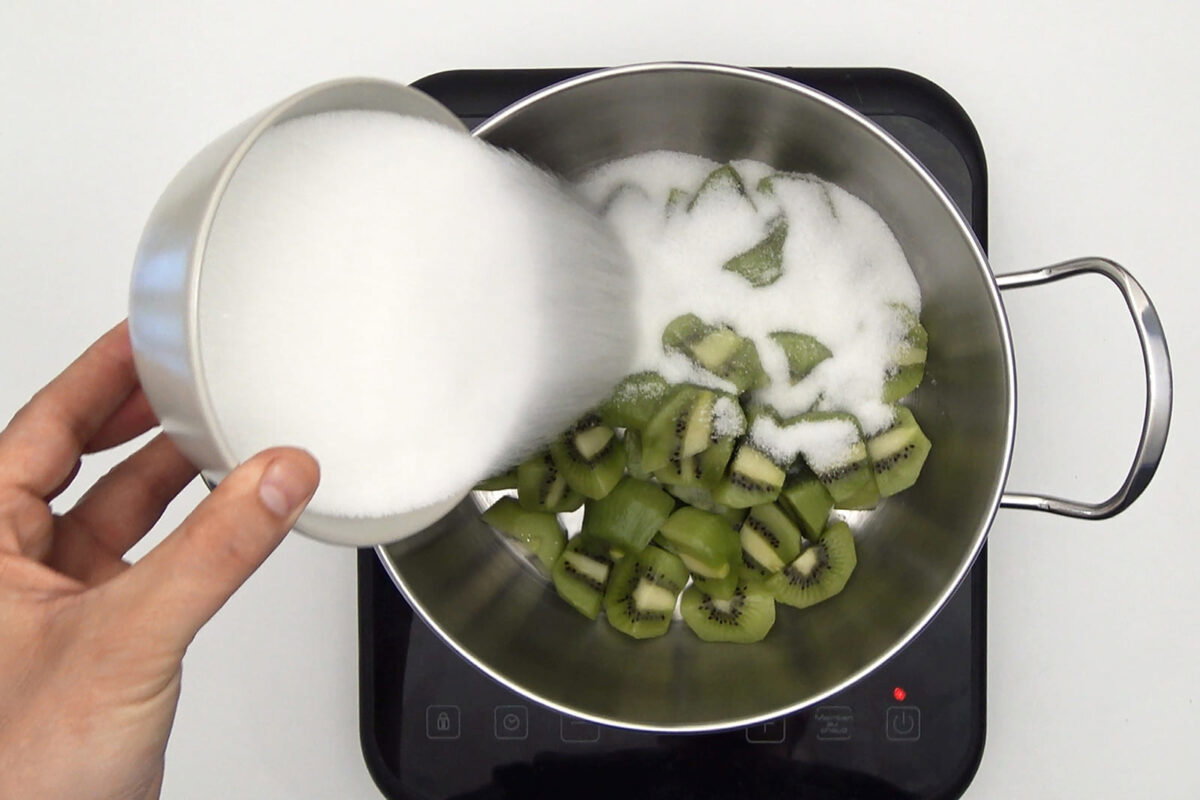 Mermelada de kiwi. Receta casera con y sin azúcar 6