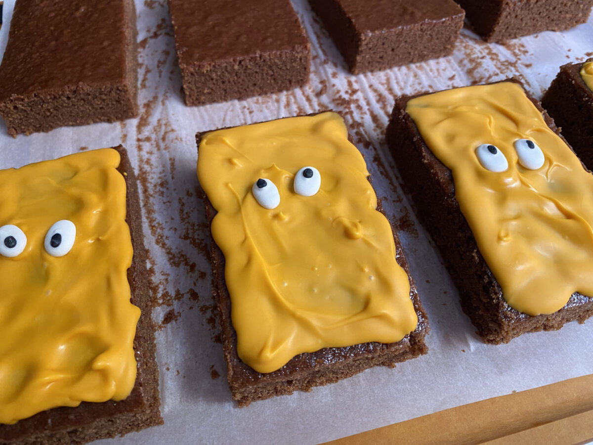 Monstruitos de chocolate para Halloween 12
