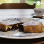 Palatschinken o crepes rellenos de chocolate y plátano