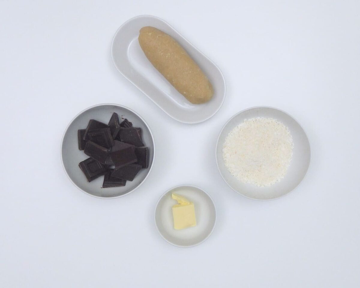 Panellets de chocolate, vainilla y coco 16