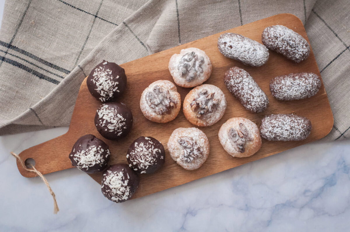Panellets de chocolate, vainilla y coco 40