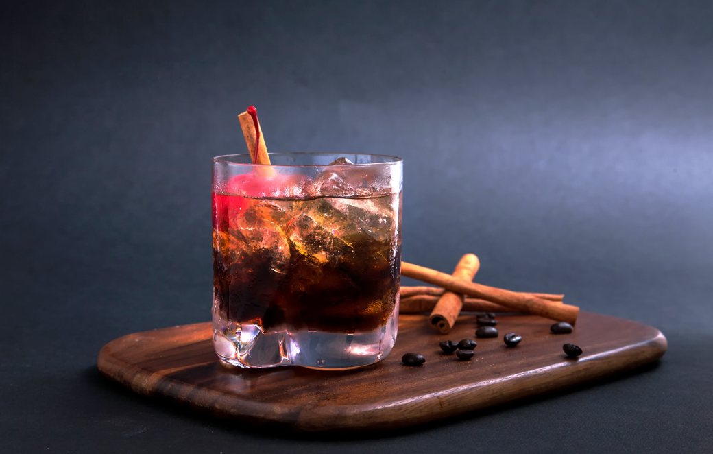 Black Russian: una mezcla elegante de vodka y café