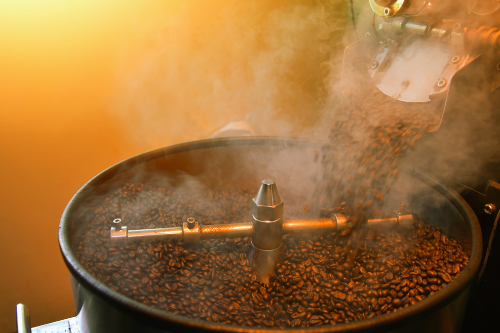 Café tostado natural, café torrefacto y café de mezcla. ¿Qué son y en qué se diferencian?