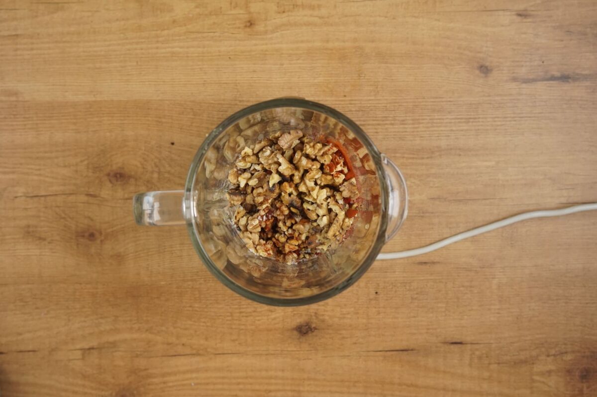 muhammara, crema de pimientos con nueces (6)