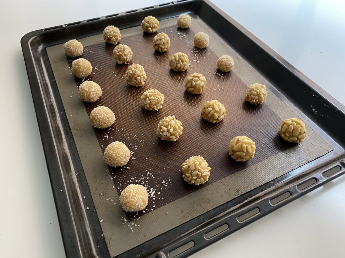 panellets de miel y naranja 10