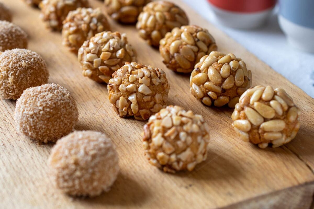 panellets de miel y naranja 13