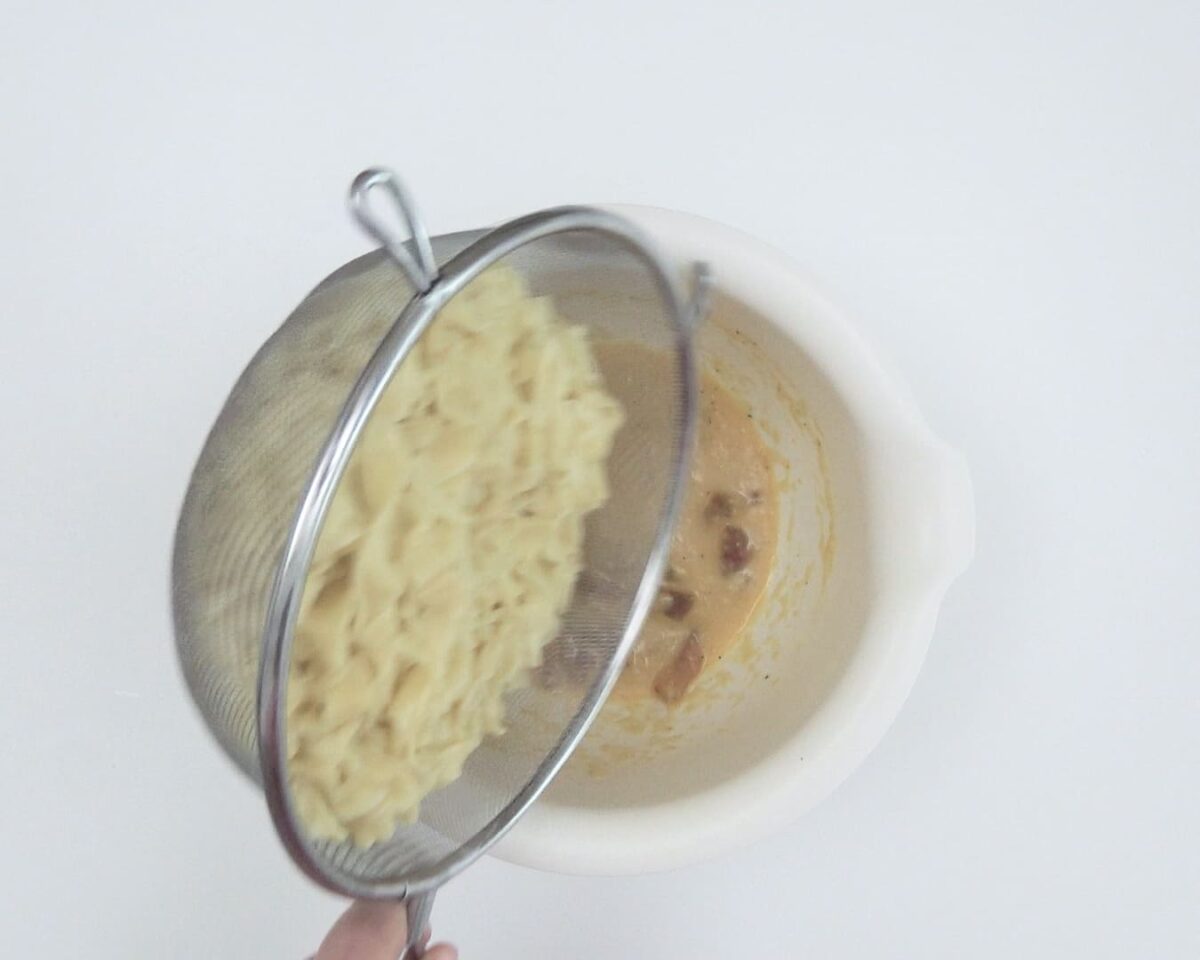 pasta fresca con salsa carbonara 16
