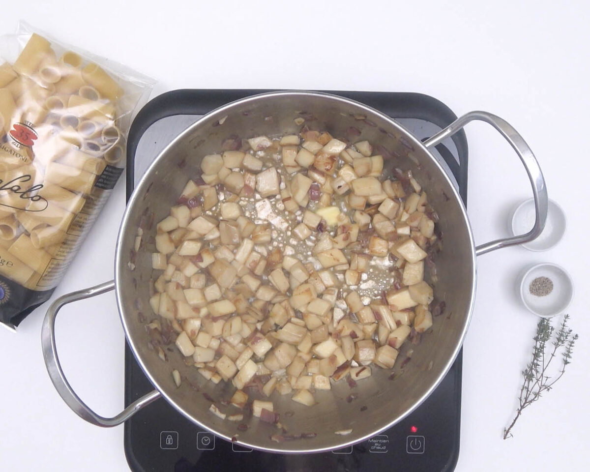 rigatoni con setas boletus y queso brie (15)
