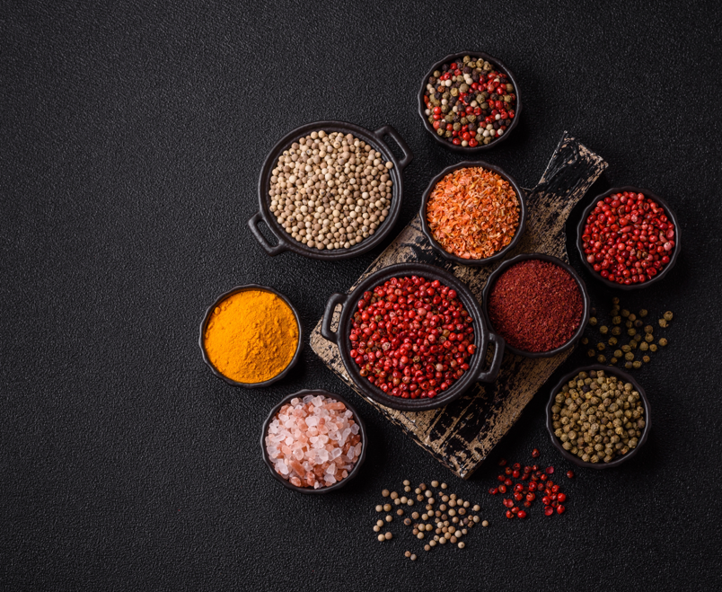 Cómo cocinar con especias. Guía básica de especias