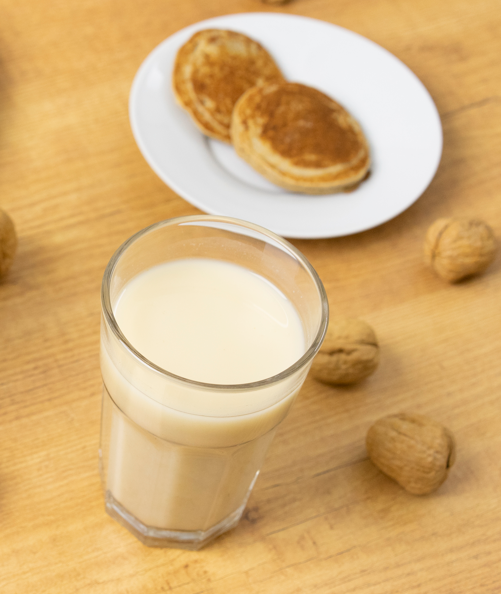 Leche de avena casera