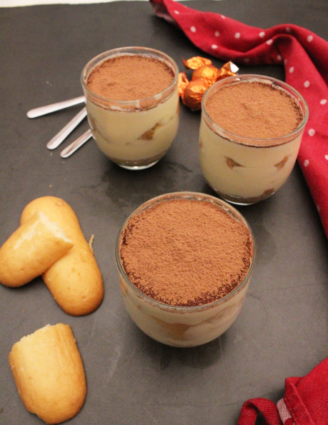 Tiramisú en vasitos