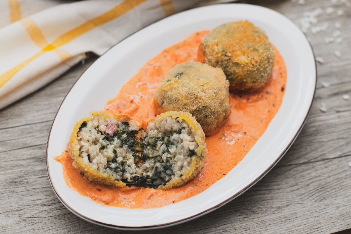 Albóndigas de arroz, espinacas y jamón paso 27