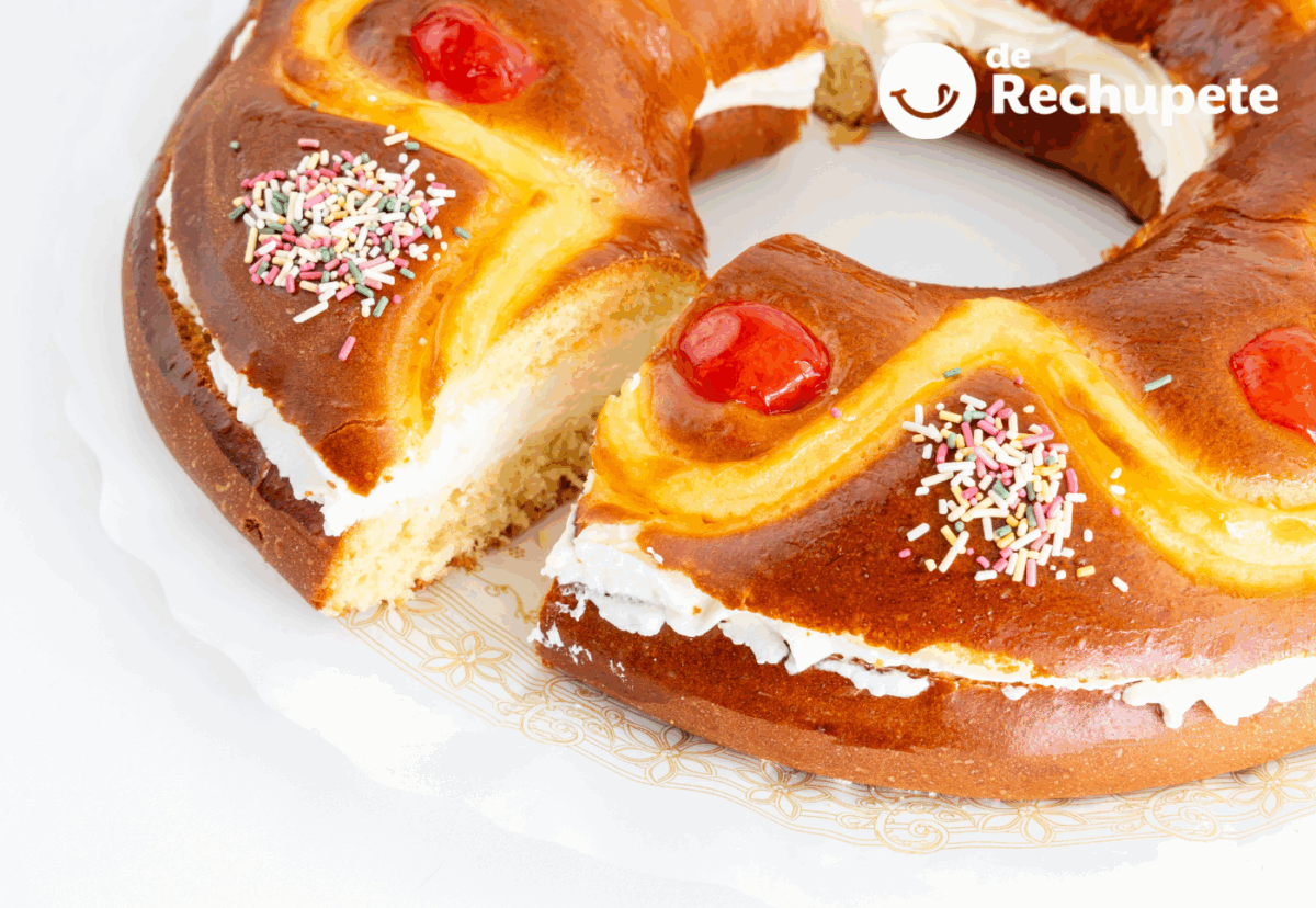 Corona de la Almudena. ¿Qué es? Origen, diferencia con el Roscón y dónde comprarla en Madrid