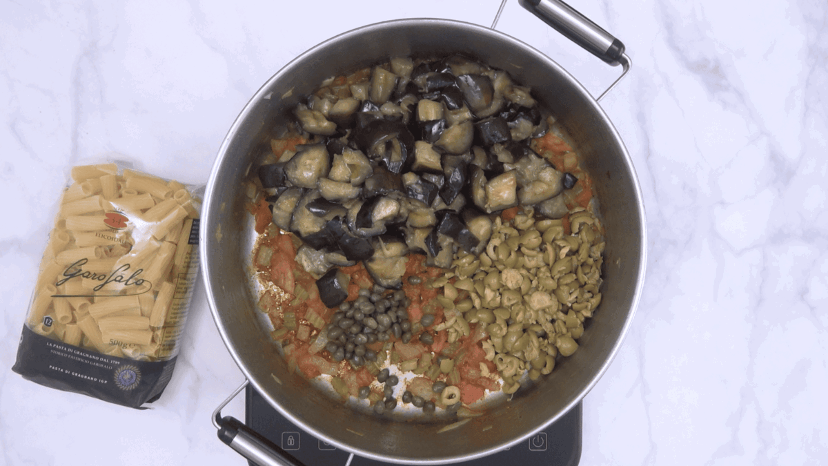 Pasta con caponata siciliana paso 15