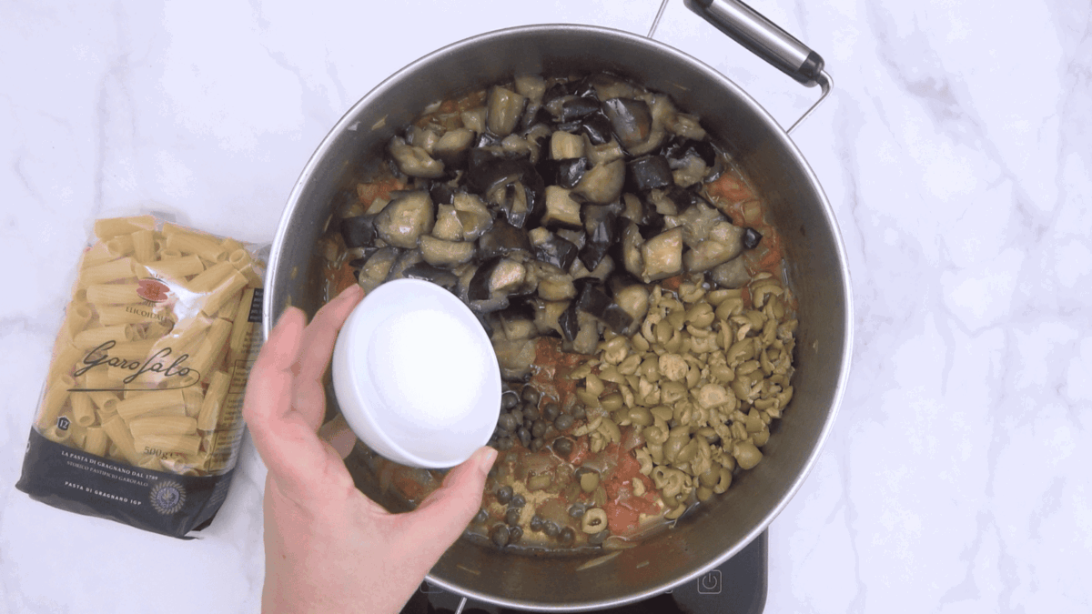 Pasta con caponata siciliana paso 17