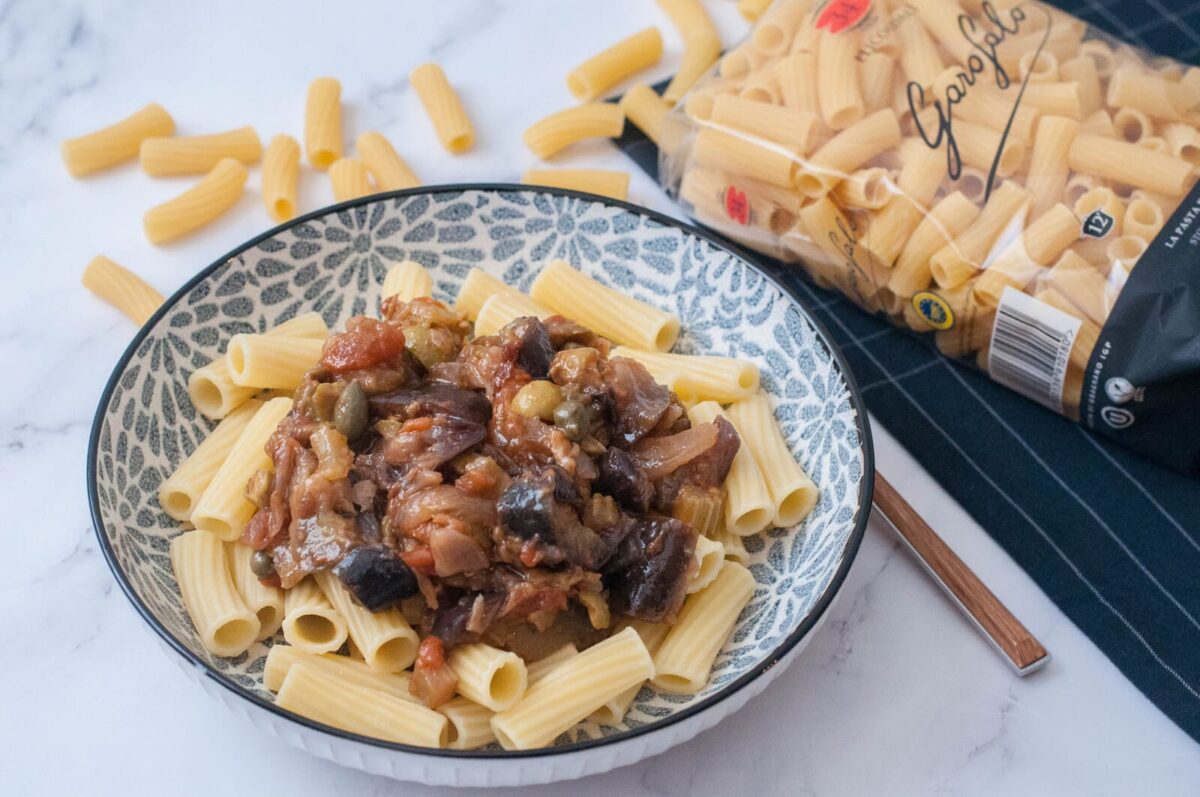 Pasta con caponata siciliana paso 21