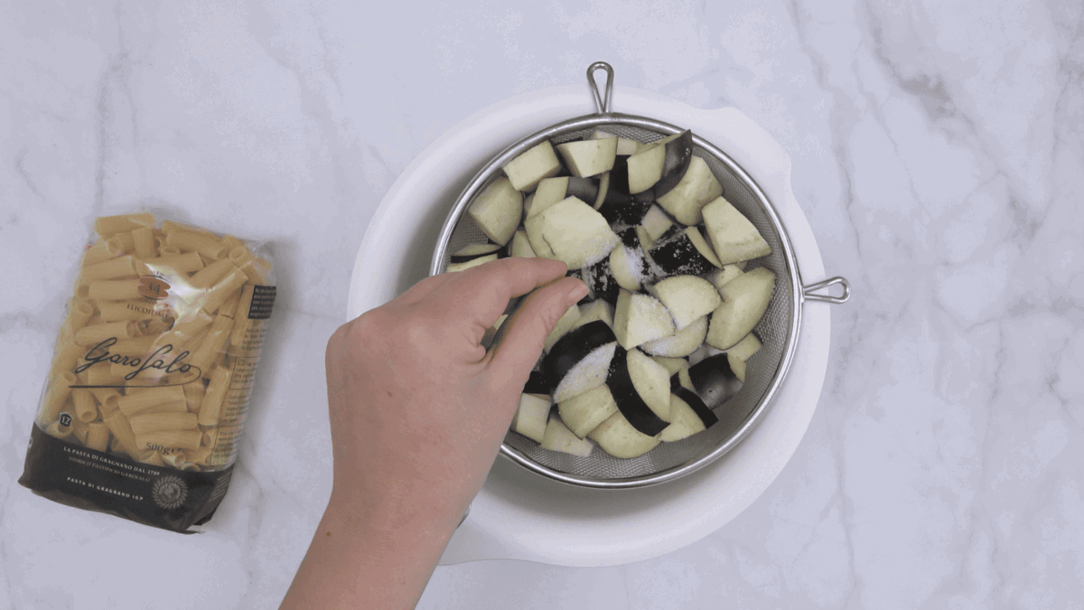 Pasta con caponata siciliana paso 4