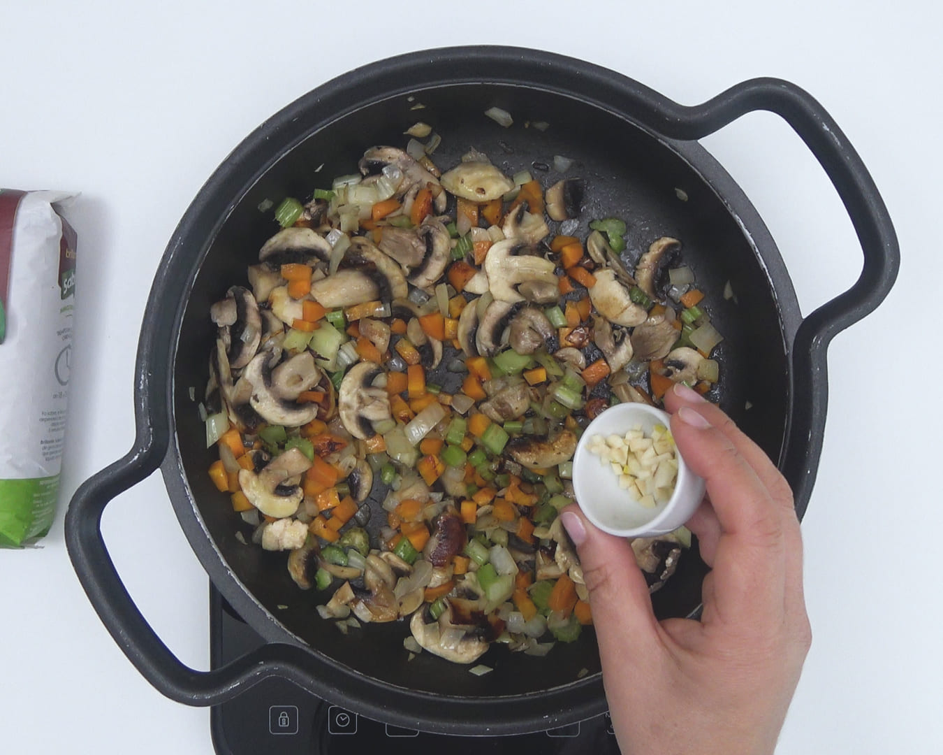 Pastel de pollo y arroz paso 13