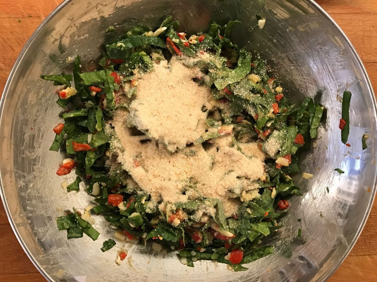 Rollo de carne relleno o Roti paso 8