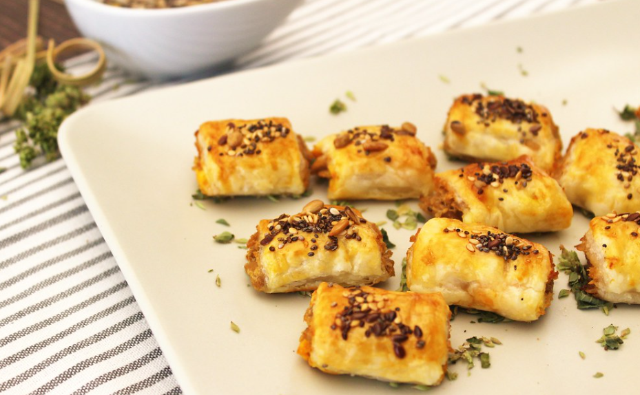 Saladitos de hojaldre y atún. 4 aperitivos fáciles y deliciosos