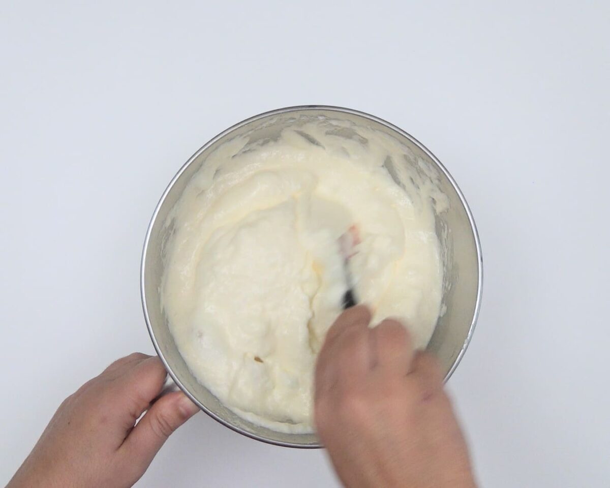Tarta de merengue paso 8