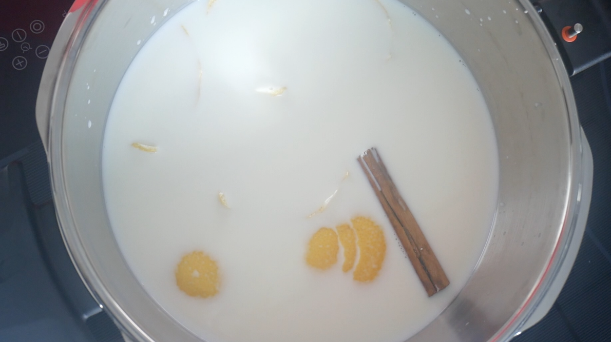 Arroz con leche en olla exprés