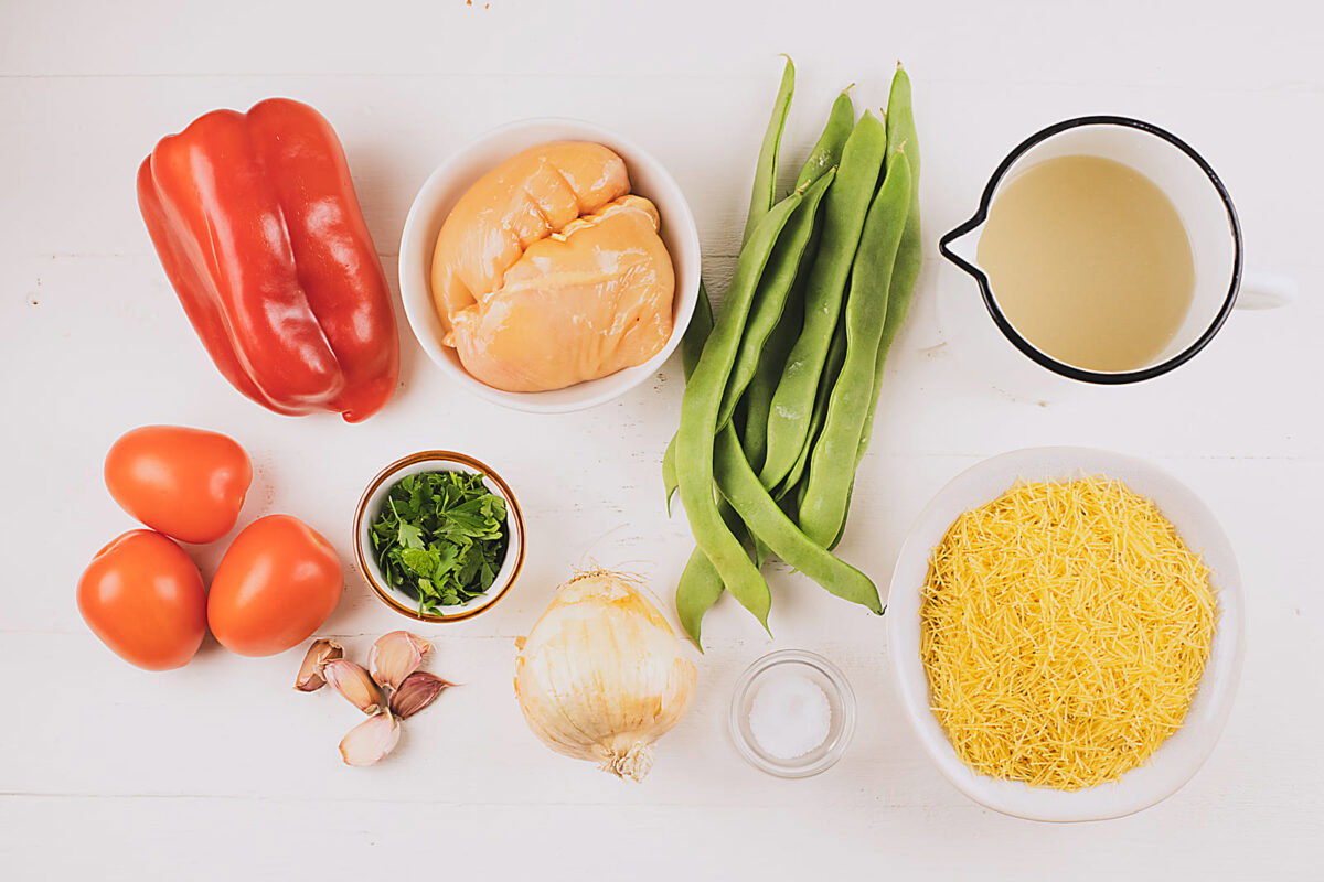 fideuá de pollo paso 1