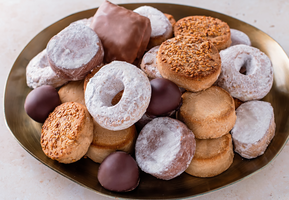 El origen de los polvorones: historia, curiosidades y cómo se convirtieron en el dulce más típico de la Navidad española