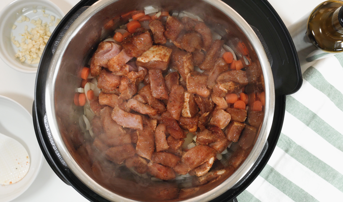 La olla exprés: historia, funcionamiento y cómo sacarle el máximo partido en la cocina