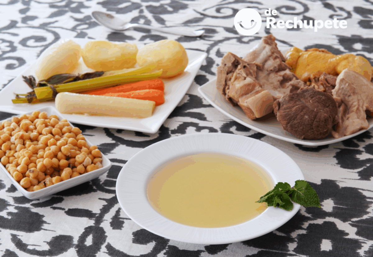 Puchero gaditano. Receta tradicional para entrar en calor