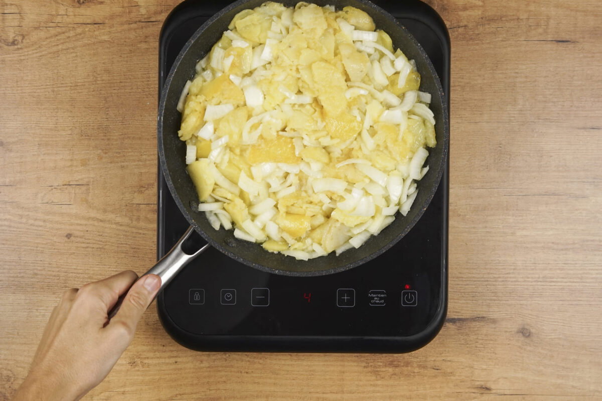 tortilla de patatas sin huevo paso 13