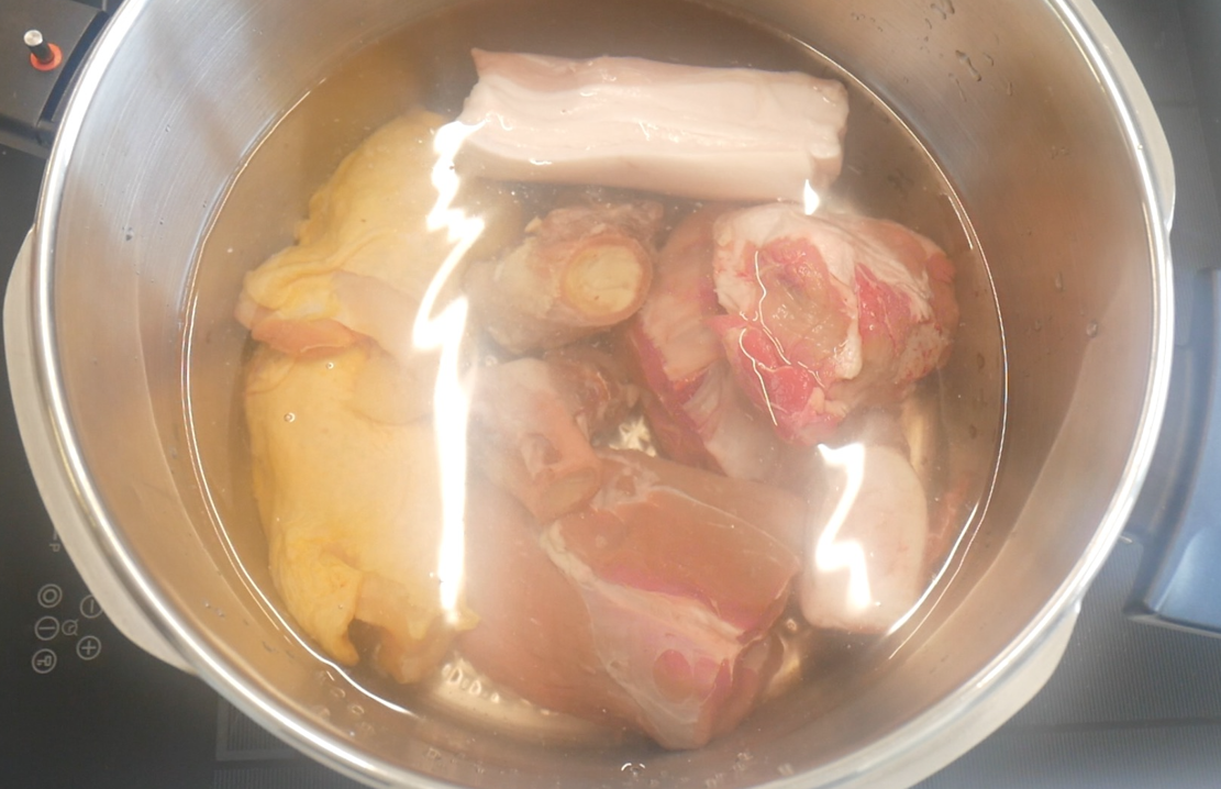 Cocido madrileño en olla exprés