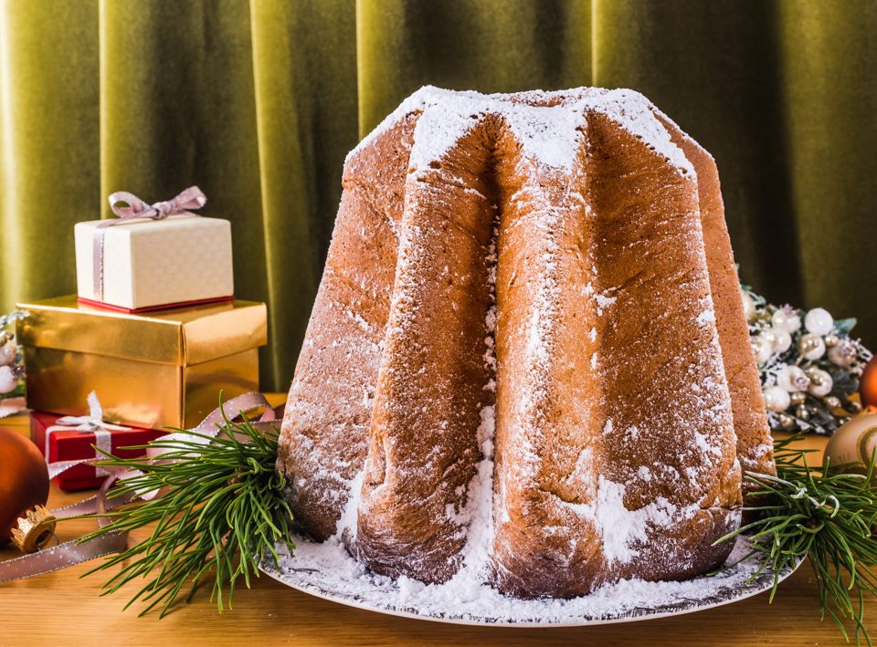 Panettone y pandoro. ¿Son lo mismo?