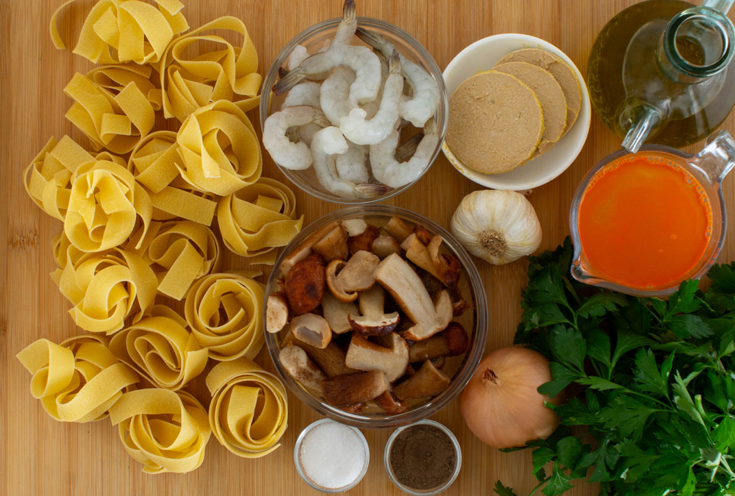 Pappardelle con langostinos y boletus salteados en salsa de foie