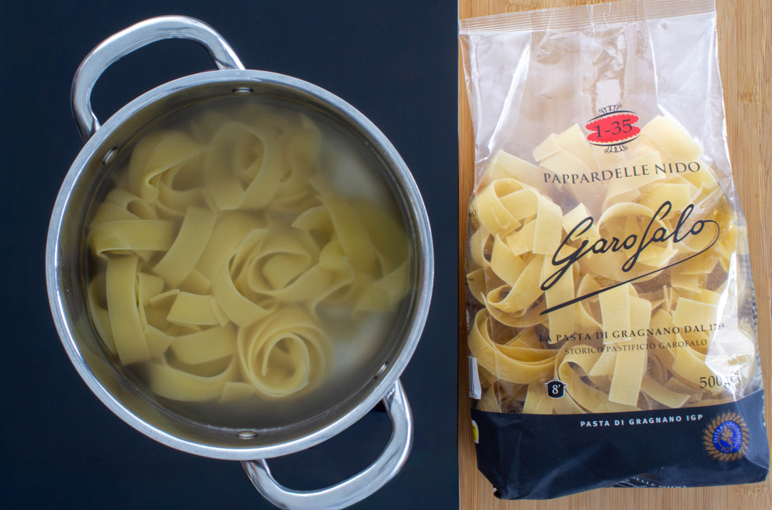 Pappardelle con langostinos y boletus salteados en salsa de foie