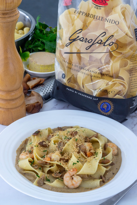 Pappardelle con langostinos y boletus salteados en salsa de foie
