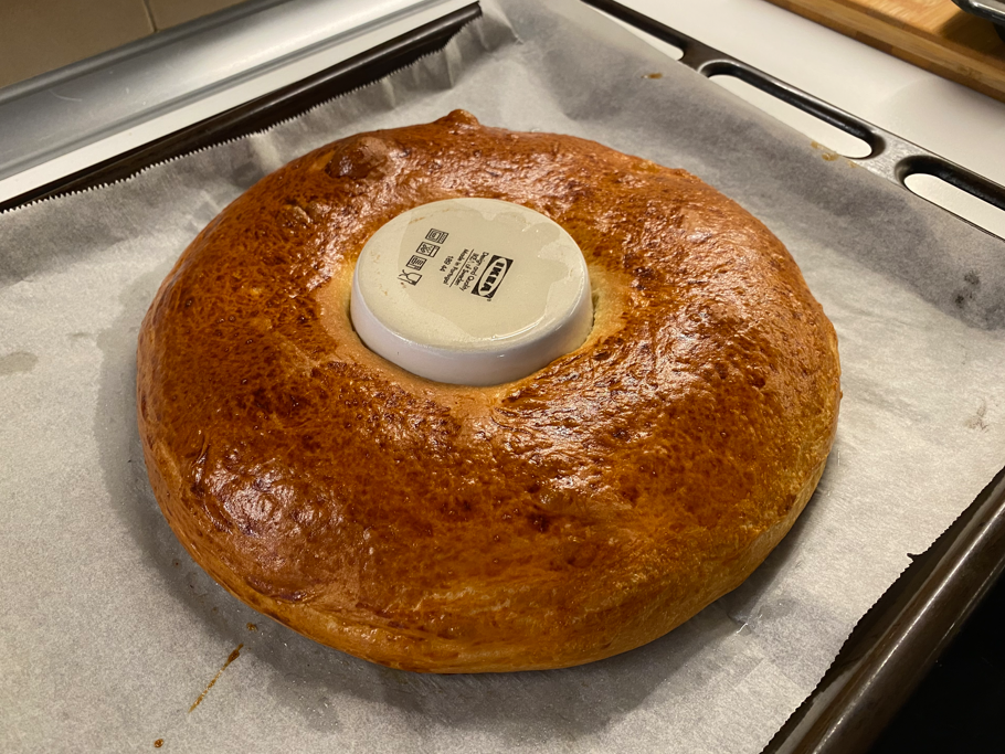 Roscón de Reyes de chocolate blanco