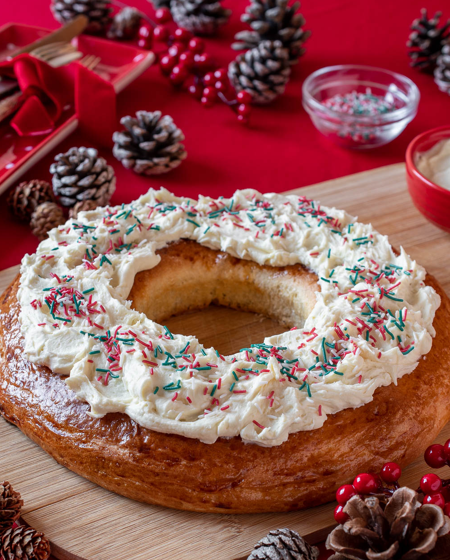 Roscón de Reyes de chocolate blanco