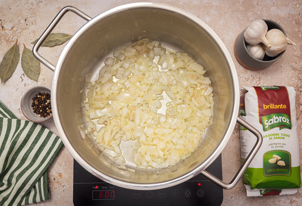 Sopa navideña marinera con arroz