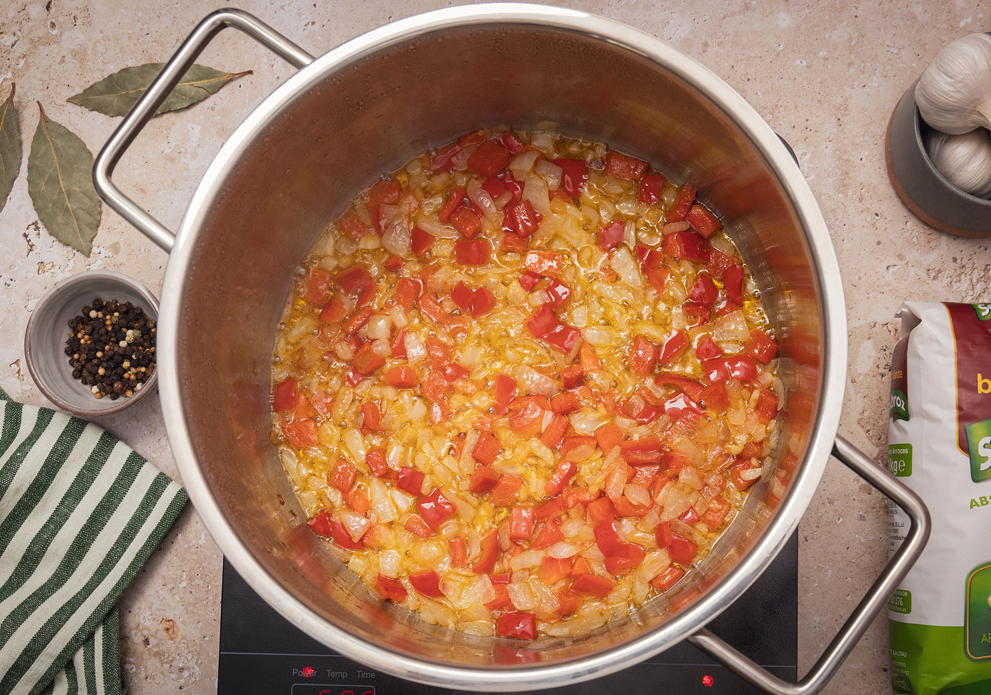 Sopa navideña marinera con arroz