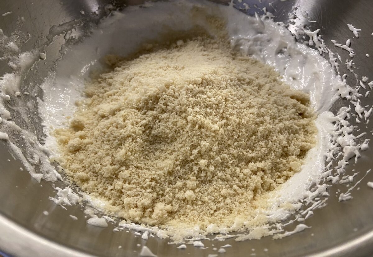 Amarguillos tradicionales. Receta fácil y casera paso a paso