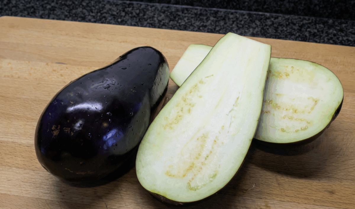 Berenjenas rellenas de verduras y quinoa
