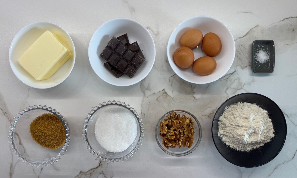Brownie de chocolate y nueces con olla exprés