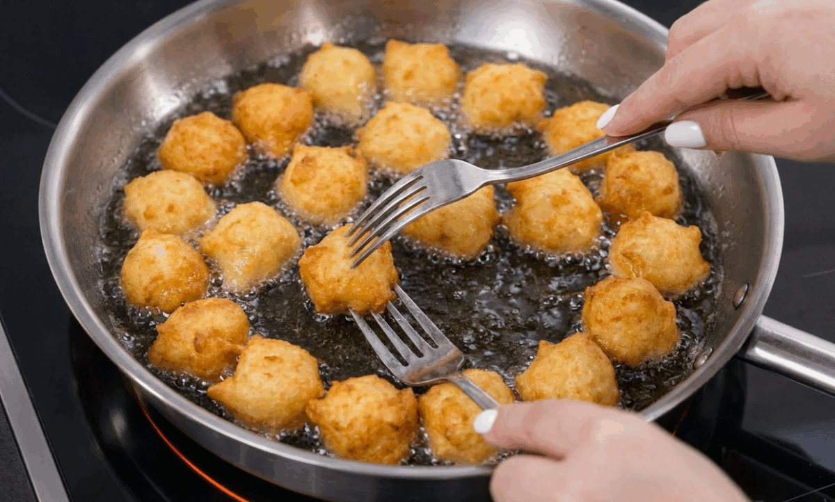 Patatas huecas. La guarnición que se terminará antes de tiempo