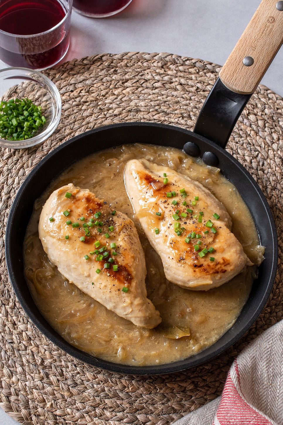 Pechugas de pollo en salsa paso a paso